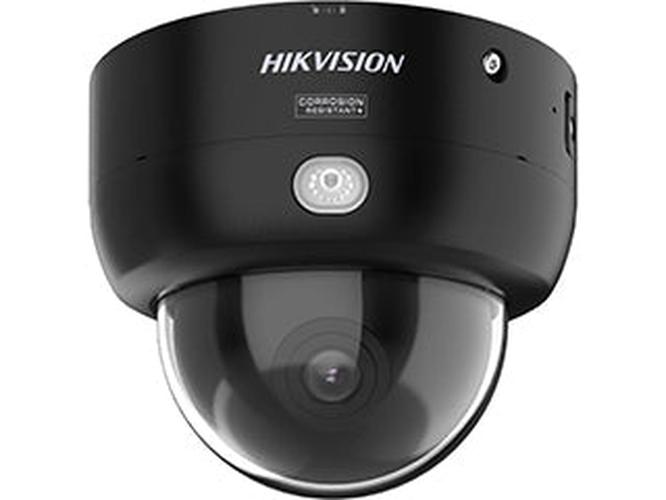 Zwarte Hikvision AcuSense 4MP PTRZ dome-beveiligingscamera met vandaalbestendige behuizing.
