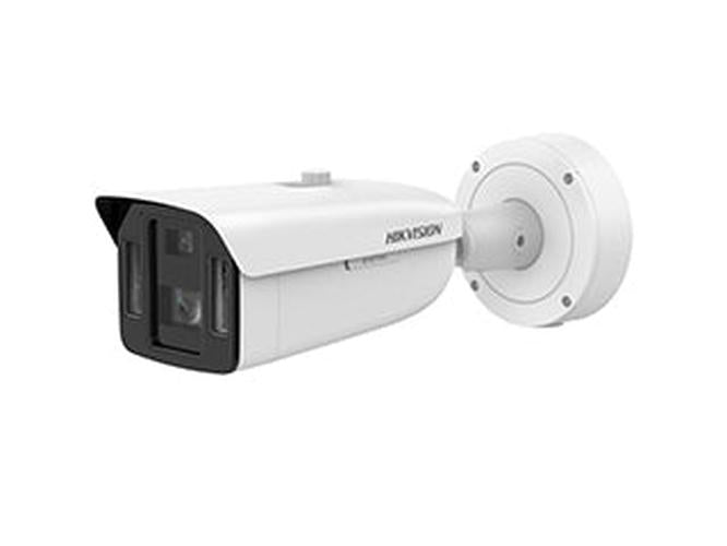Witte Hikvision AI bullet camera met varifocale lens en muurbeugel voor professionele buitenbewaking.