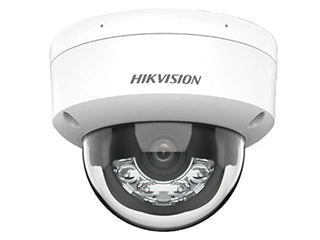 Twee witte Eufy SoloCam S4 4K beveiligingscamera's met zonnepaneel, dual-lens systeem en 360-graden tracking.