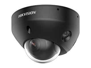 Witte Eufy PoE Bullet-PTZ S4 beveiligingscamera met zwart triple-lens systeem voor 360 graden dekking.