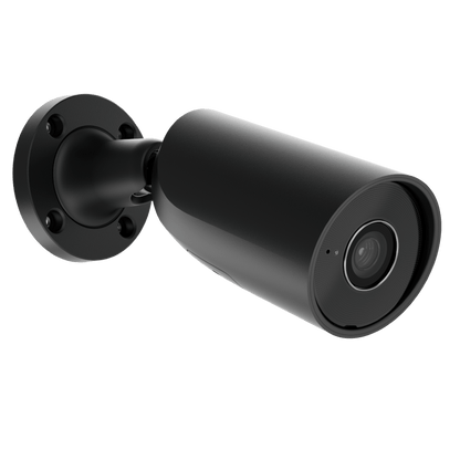 Zwarte Ajax BulletCam 8MP outdoor beveiligingscamera met vaste 4mm lens en verstelbare muurbeugel.