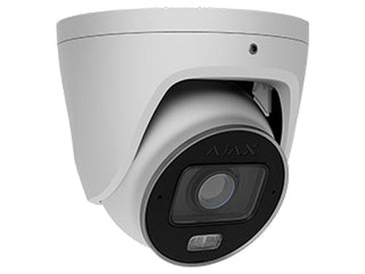 Witte Ajax TurretCam HLVF 8MP outdoor beveiligingscamera met varifocale lens en compact turret-ontwerp.
