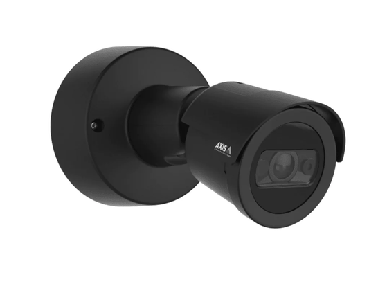 Zwarte Axis M2035-LE outdoor bullet camera met 8mm lens en geïntegreerde wandmontagebeugel.