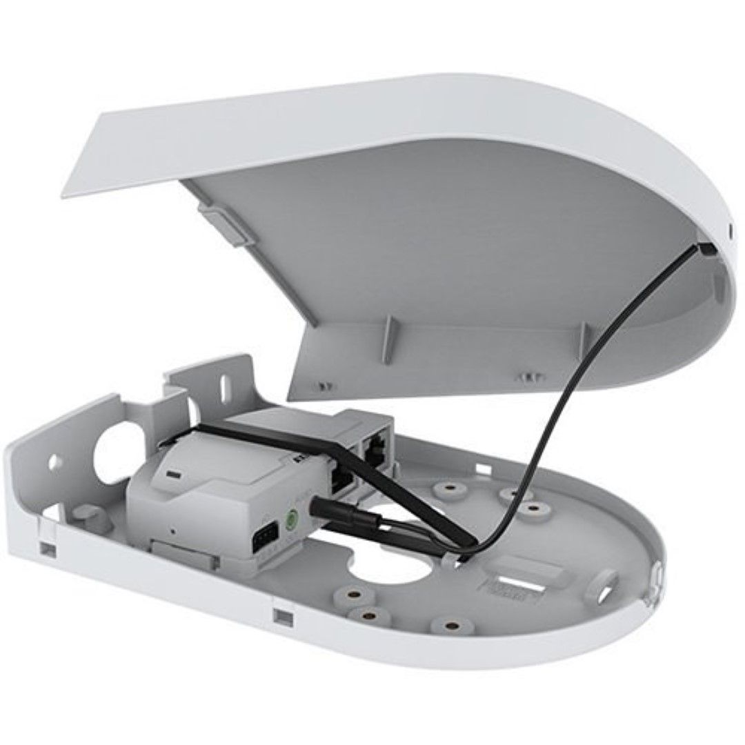 Witte Axis TM3101 wandmontage met open behuizing voor kabelbeheer en interne aansluitingen voor beveiligingscamera's.