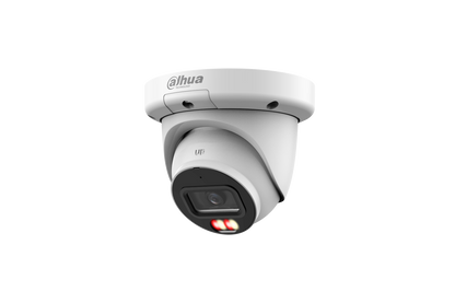 Witte Dahua 4MP WizSense eyeball beveiligingscamera met Smart Dual Light en 3.6mm lens voor buiten.