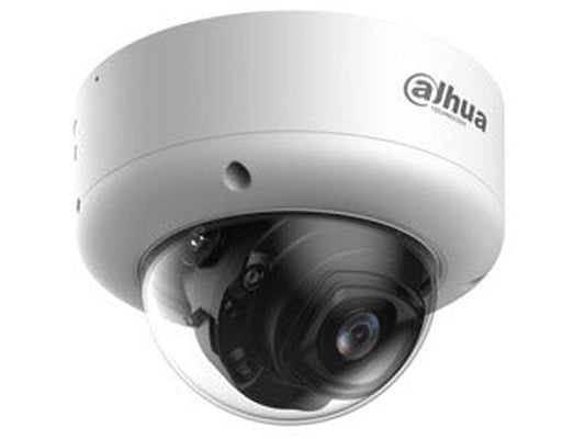 Witte Dahua WizMind dome camera met 4MP lens, varifocale behuizing en geavanceerde AI-technologie voor beveiliging.