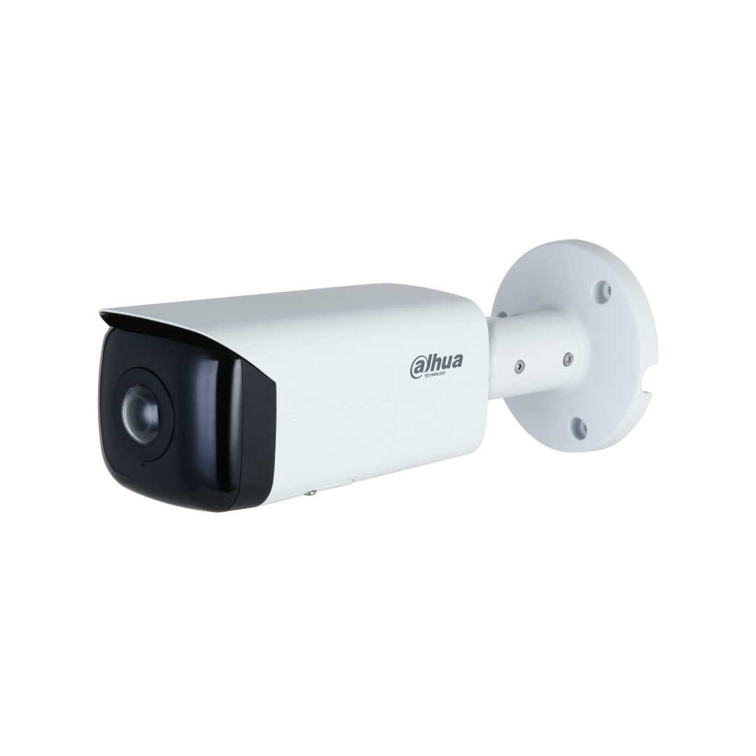 Witte Dahua 4MP WizSense bullet camera met 180° panoramische lens en muurbeugel voor professionele beveiliging.