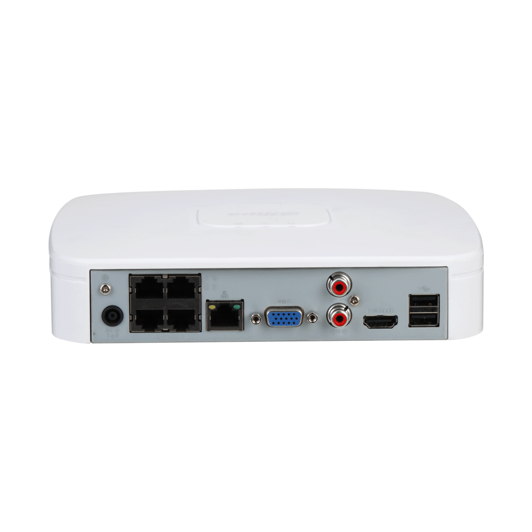 Witte Dahua NVR4104-P-EI netwerkrecorder met 4 PoE-poorten, VGA, HDMI en audio-aansluitingen aan de achterzijde.