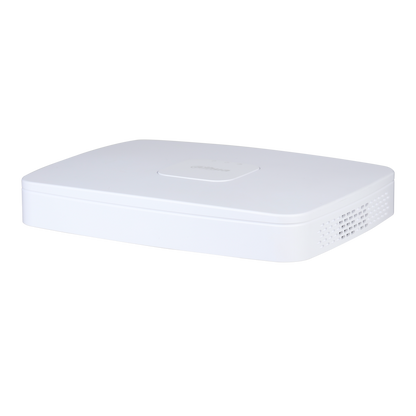 Compacte witte Dahua NVR4108-8P-4KS3 netwerk videorecorder met strak design en ventilatieopeningen aan de zijkant.