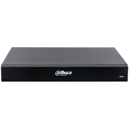 Zwarte Dahua NVR5216-16HP-XI/Pro 16-kanaals netwerk videorecorder met strak design en USB-poort aan de voorzijde.