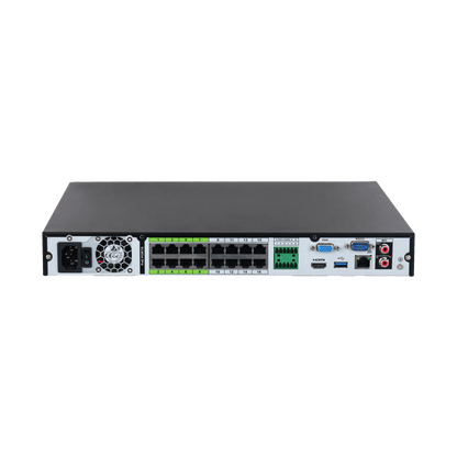 Achterkant van zwarte Dahua NVR5232-16P-EI2 met 16 PoE-poorten, HDMI, VGA, audio-aansluitingen en een ingebouwde ventilator.
