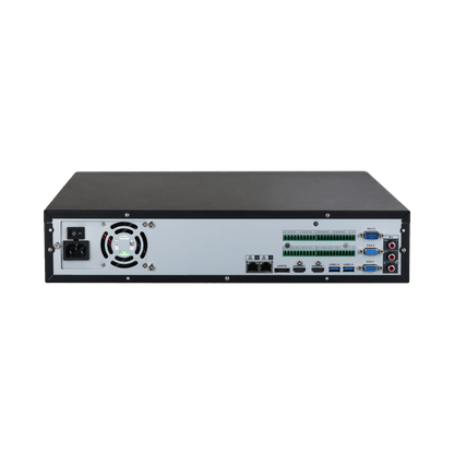 Zwarte Dahua NVR5832-EI2 netwerk videorecorder achterpaneel met HDMI, VGA, USB-poorten en koelventilator.