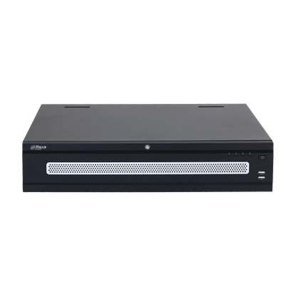 Zwarte Dahua 128-kanaals enterprise NVR met geventileerd voorpaneel, statuslampjes en USB-poorten.