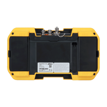 Achterkant van de gele Dahua PFM907-E mount tester met zwarte behuizing, aansluitpoorten en productinformatielabel.