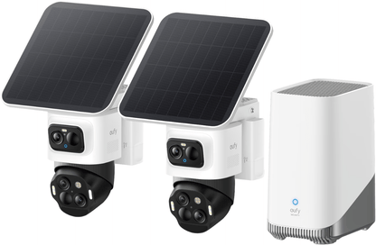 Twee witte Eufy SoloCam S4 beveiligingscamera's met zonnepaneel en een Homebase 3 station.