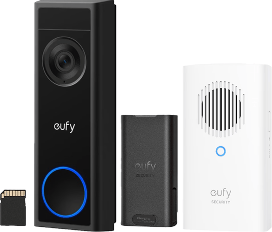 Zwarte Eufy C31 videodeurbel met 2K camera, batterij, witte gong en 32GB SD-kaart voor draadloze beveiliging.