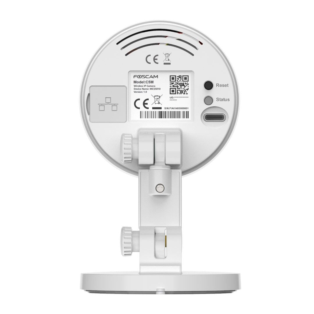 Achterkant van de witte Foscam C5M binnencamera met verstelbare voet, resetknop en productinformatie-sticker.