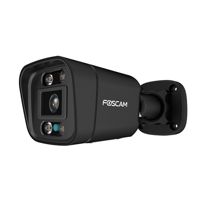 Zwarte Foscam 5MP PoE bullet camera met infrarood nachtzicht en wandbevestiging.
