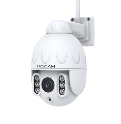 Witte Foscam SD4 outdoor PTZ-beveiligingscamera met 4x optische zoom, infrarood nachtzicht en wandmontagebeugel.
