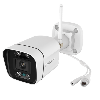 Witte Foscam V8P 8MP 4K WiFi bullet camera met spotlight, antenne en muurbevestiging voor buitenbeveiliging.