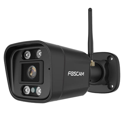 Zwarte Foscam V8P 4K WiFi bullet camera met spotlight, antenne en wandbeugel voor buitenbeveiliging.