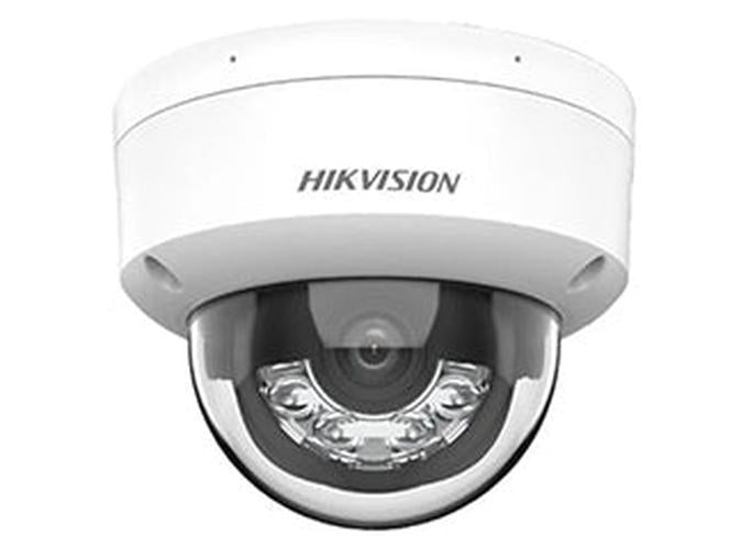 Witte Hikvision 8MP ColorVu dome beveiligingscamera met 2.8mm lens en vandalismebestendige behuizing.