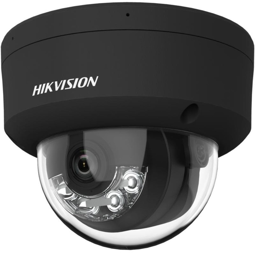 Zwarte Hikvision 8MP ColorVu mini dome IP-camera met 2.8mm lens en heldere koepel voor 4K beveiliging.