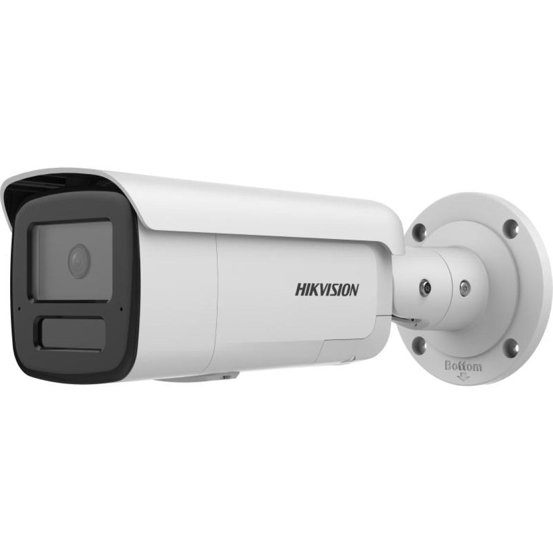 Witte Hikvision 4MP bullet beveiligingscamera met AcuSense AI, stroboscooplicht en wandmontagebeugel.