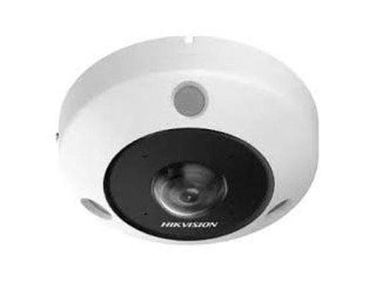 Witte Hikvision 12MP fisheye dome IP-camera met zwarte lensmodule voor panoramisch toezicht.