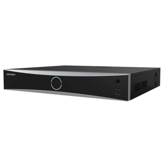Zwarte Hikvision 32-kanaals AcuSense NVR met strak metalen design en USB-poorten aan de voorzijde.
