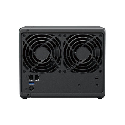 Zwarte achterkant van Synology DS425+ 4-bay NAS met dubbele ventilatoren, Ethernet-poorten en USB 3.2-aansluiting.