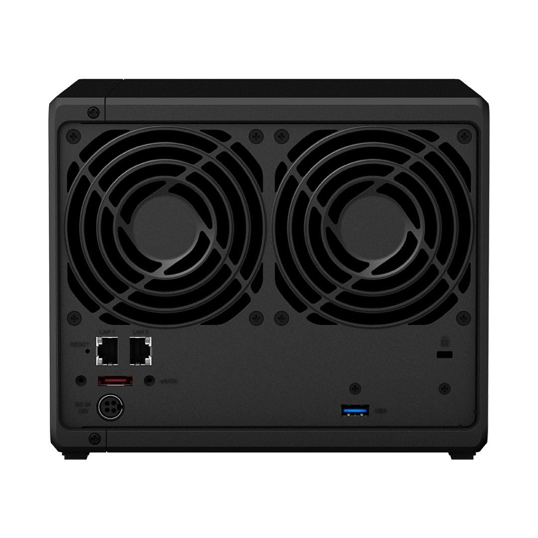 Zwarte achterkant van Synology DiskStation DS925+ 4-bay NAS met dubbele ventilatoren en diverse aansluitpoorten.