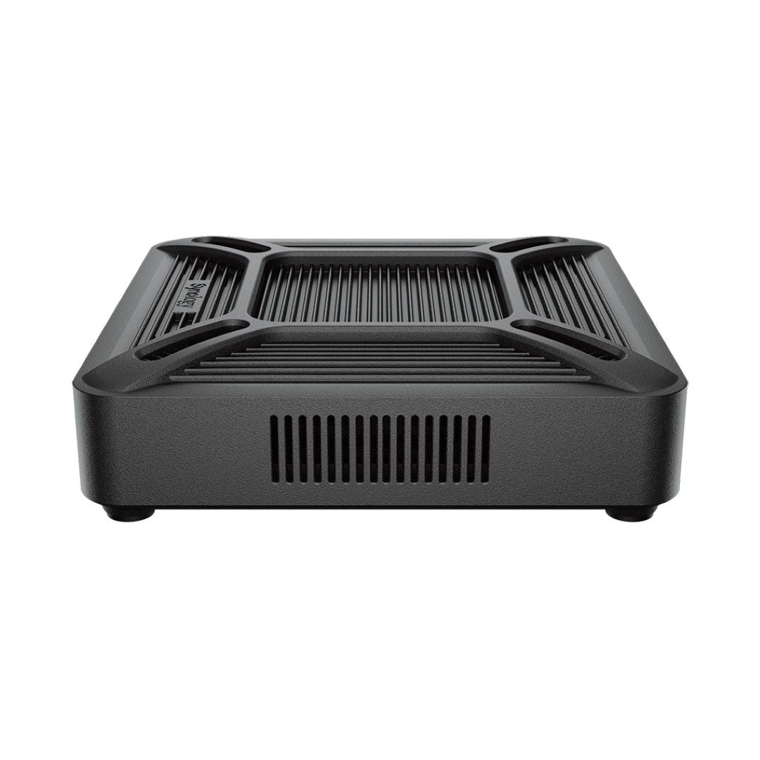Zwarte Synology VS600HD bewakingsclient met compact, geribbeld design voor Surveillance Station.